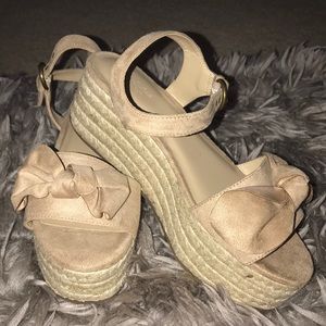 Espadrille sandals